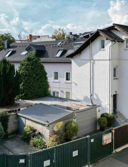 Vielseitiges Wohnjuwel in Frankfurt-Rödelheim - ideal für Familie oder als Mehrgenerationenhaus - Frankfurt (Main)
