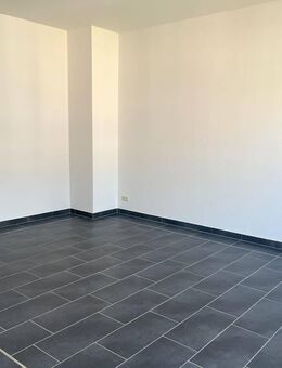 Schicke, individuelle Maisonette-Wohnung mit Fußbodenheizung und Balkon auf dem Brühl - Chemnitz