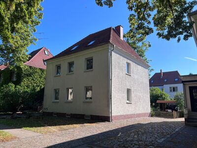 Schöne Stadtvilla im Villenviertel für Selbstnutzer und Kapitalanleger