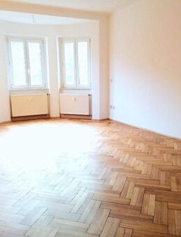 !! 4-Raum-Wohnung mit Balkon, Parkett und PKW-Stellplatz !! - Chemnitz