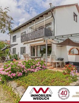 Viel Platz und Komfort: Teilmodernisiertes Dreifamilienhaus in ruhiger Lage - Steinhöring