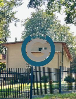 CA. 437m² WOHN-/NUTZFLÄCHE - TOLLES ECKGRUNDSTÜCK, IDEAL ZUM WOHNEN & ARBEITEN - VIELSEITIG NUTZBAR - Berlin