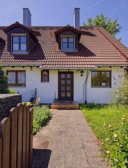 Charmantes Reiheneckhaus mit Entwicklungsmöglichkeiten - Geretsried