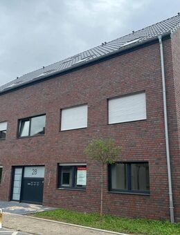 Neubau, geräumige Erdgeschosswohnung mit Garten - Rhede