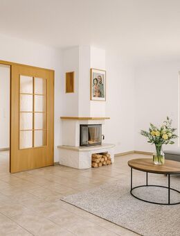 FAMILIEN-Idylle: ca. 210 m² Einfamilienhaus mit Wintergarten, Garagen, Sauna & Kamin ++ am Feldrand - Frankfurt (Oder)