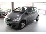 Mercedes-Benz A 170 BlueEFFICIENCY AUTOTRONIC KLIMA AHK EURO 4 - Puchheim