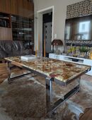 Eleganter Mid-Century Couchtisch mit einer wunderschönen Onyx-Tischplatte und einem glänzenden Chromgestell in 65462