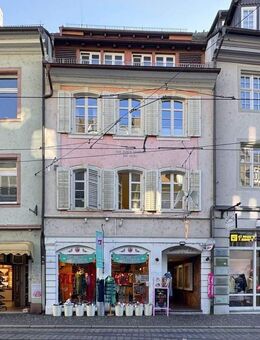 Investieren in bester Lage! Zwei Wohnungen in der Freiburger Innenstadt - Freiburg (Breisgau)