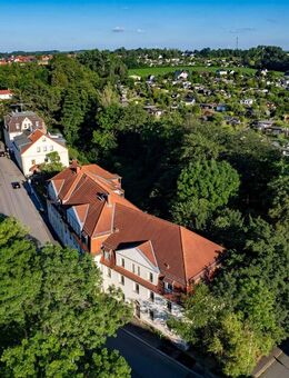 Renovierte 2-Raum-Wohnung mit Balkon in ruhiger Lage - gepflegt, hell und sofort bezugsbereit! - Zwickau
