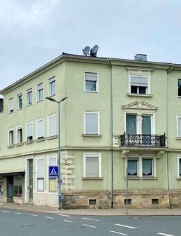 Wohn- und Geschäftshaus in der Innenstadt im Sanierungsgebiet - Forchheim (Bayern)