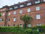 Uni-Nähe WG-geeignet, schöne renovierte 2 Zimmer Wohnung ! - Kiel