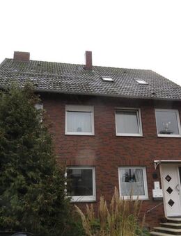*Teilrenoviertes Dreifamilienhaus mit Garage, überdachter Terrasse und Balkon in Greven-Reckenfeld* - Greven (Nordrhein-Westfalen)