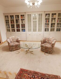 Bogenhausen - großzügige 5-Zimmer-Wohnung mit Freisitz. In unmittelbarer Umgebung des Prinzregententheaters. - München