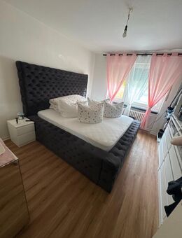 Chesterfield boxspringbett 180x200 dringend abzugeben - Krefeld