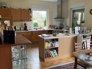 sehr schöne helle 3 Zimmer Wohnung ,große Terrasse, Garten - Saarbrücken