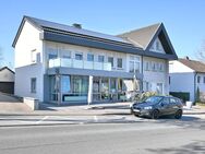 Attraktives 4-Familienhaus mit kleiner Gewerbeeinheit, Garten, Garage und Carport - Menden (Sauerland)