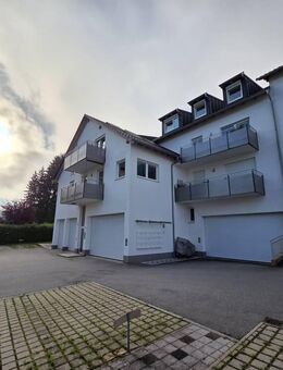 Passau-Innstadt: Attraktive 2-Zimmer-Wohnung mit Balkon in zentraler Lage von Passau - Passau