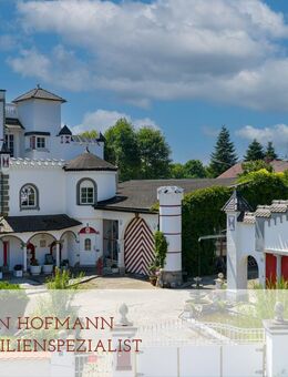 Villa mit Indoor-Pool, Hallen & Bungalow - Zwei Grundstücke, unendliche Möglichkeiten - Pilsting