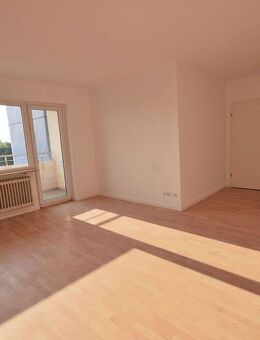 Helle, renovierte 3-Zimmer-Wohnung in Bruchköbel - provisionsfrei vom Eigentümer - Bruchköbel