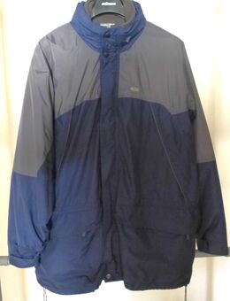 Outdoor Jacke für ALLE Jahreszeiten: Rausnehmbares Fleece-Futter, auch in den Ärmeln !! Gr. 58-60 / XXXL SEHR grosszügig u. bequem geschnitten. Mit Kapuze. WIE NEU !! Winterjacke. Wind- u. wasserdicht, verd. Reißverschlüsse. TOP Regenjacke, Anorak, Parka - Bad Oeynhausen