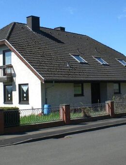 Großzügiges Einfamilienhaus mit Einliegerwohnung - Rotenburg (Fulda)
