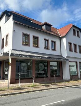 Repräsentatives Anlageobjekt mit Historie und Renditepotenzial in Lohr a. Main - Lohr (Main)