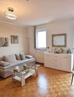 Vermietete Zweizimmerwohnung in zentraler Lage in Neu-Isenburg - Neu Isenburg