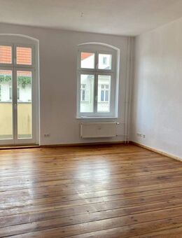 IHR neues Zuhause - Altbau mit Balkon und Dielen! - Berlin