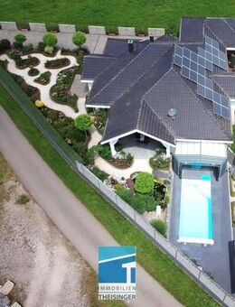 Exklusives Einfamilienhaus mit Einliegerwohnung und Pool zwischen Ingolstadt und Eichstätt! - Adelschlag