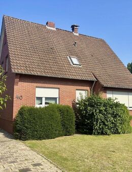 Ein-/Zweifamilienhaus mit großem Eigentumsgrundstück - Bramsche