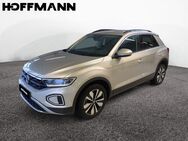 VW T-Roc, 1.0 TSI Move, Jahr 2023 - Pößneck