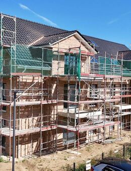 Komfortabel leben im Neubau - mit Aufzug, Süd-Balkon & Stellplatz! - Hanstedt (Landkreis Harburg)