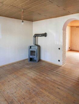 Für Macher: Reihenmittelhaus in urbaner Lage - Sanierungsobjekt mit Potenzial - Alsdorf (Nordrhein-Westfalen)