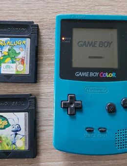 Nintendo Gameboy Color Spielekonsole in Türkis und zwei Spiele - Celle