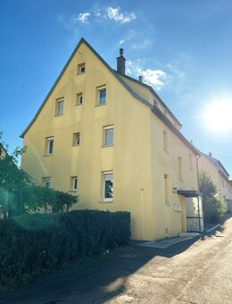 Renovierte und vermietete Kapitalanlagewohnung mit Stellplatz und über 6,00 % Bruttomietrendite - Heubach