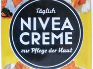 Nivea - Täglich Nivea Creme zur Pflege der Haut - Retro Blechschild 30 x 20 cm - Original Nivea Werbung von 1937 - Doberschütz