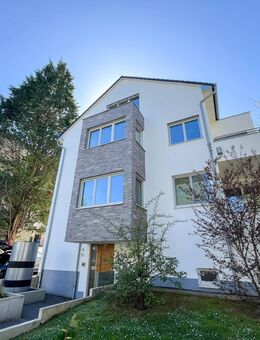 Moderne seniorengerechte 3-Zimmer-Wohnung mit großer Terrasse und Garten in Bonn-Bad Godesberg! - Bonn