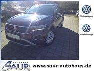 VW T-Roc, 1.0 TSI Life Clima, Jahr 2024 - Bernau (Chiemsee)