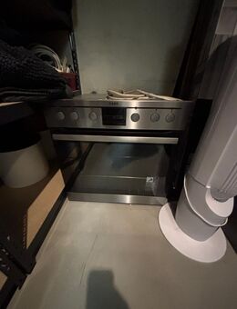 Backofen mit Ceranfeld - Nürnberg