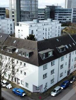 ** Selbstnutzung oder Vermietung; Sie entscheiden ! Freie 2 Zimmerwhg. im EG; Essen Südviertel ** - Essen