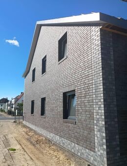 Einziehen & wohlfühlen - Ihre neue 2 ZKB-Wohnung im energieeffizienten Mehrfamilienhaus in Brake - Brake (Unterweser)