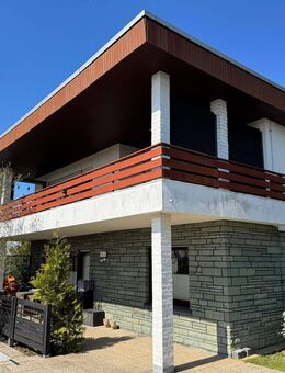 Wohnen mit Wohlfühlfaktor: 3-4 Zimmer Idylle mit Kaminfeuer, Garten & Garage - Kaufungen