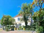 SOLLER - IMMOBILEN Im Herzen von Vegesack - Freistehendes 1-2 Fam.- Haus mit Teilkeller und Garage - Bremen