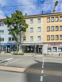2,5 Zimmer - Balkon - renoviert - zentrale Lage direkt am Rathaus - Witten