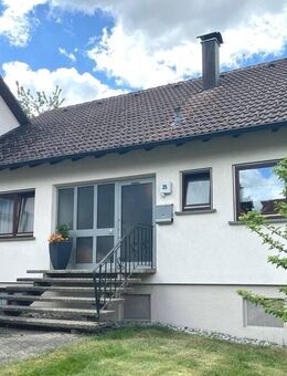 Doppelhaushälfte in ruhiger Lage von Gosheim - Gosheim