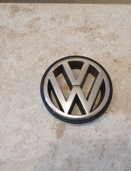 VW Volkswagen Emblem Kühlergrill original 321853601B - Laatzen Zentrum