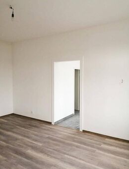 gemütliches 1- Zimmer Apartment direkt im Bahnhof Bad Camberg zu vermieten! - Bad Camberg
