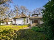 Großzügiges 6 Zimmer-Einfamilienhaus mit individuellem Wohnbereich im Fensterturm - Pinneberg