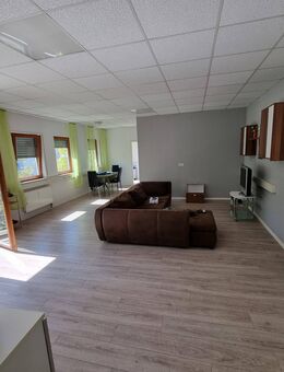 schöne 3 Zimmer-­Wohnung mit KFZ­ Stellplatz in ruhiger Lage - Ulm