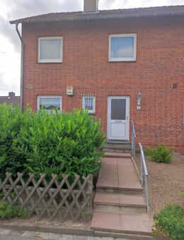 Gepfegtes Reihenendhaus - Heide - Heide